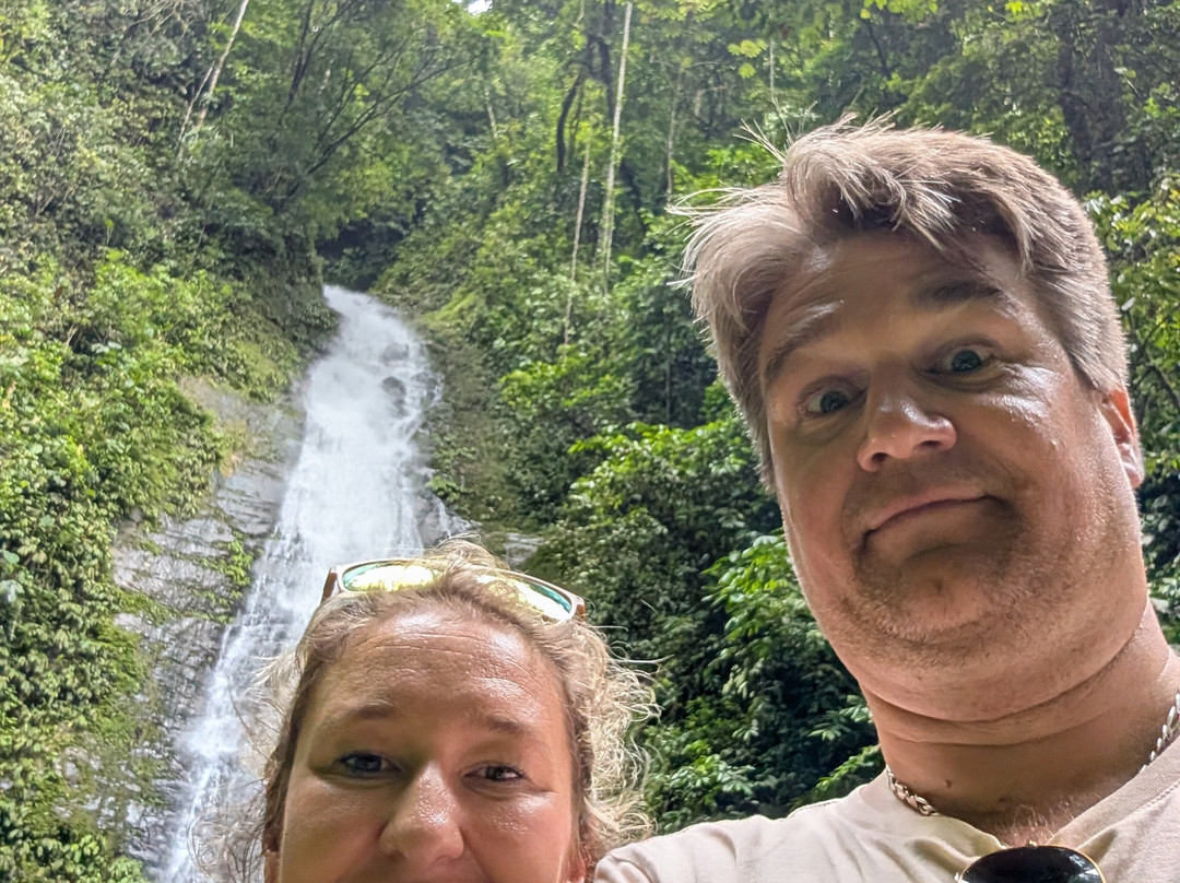 Santa Lucia Falls-乌维塔必去景点