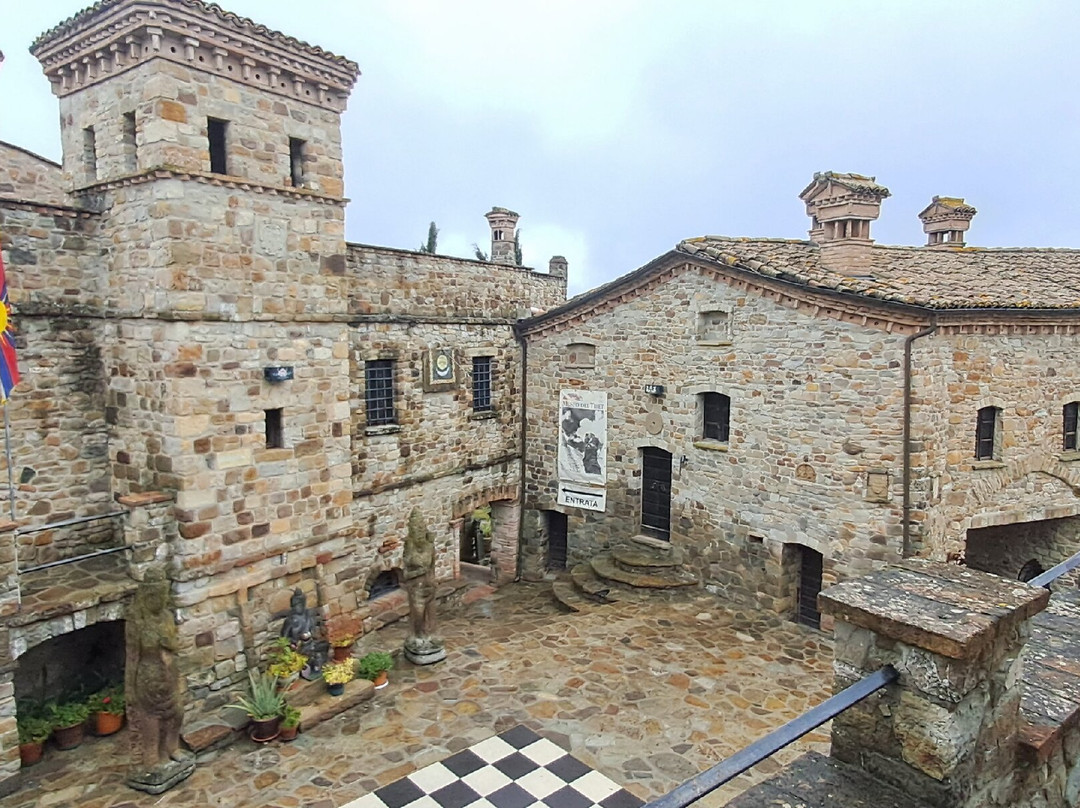 La Casa del Tibet-Canossa必去景点