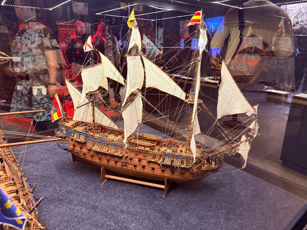 Aventura Pirata-康泊琉海水浴场必去景点