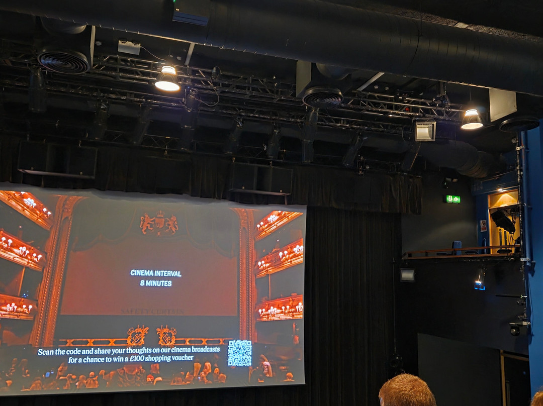 Pavilion Theatre-当莱瑞必去景点