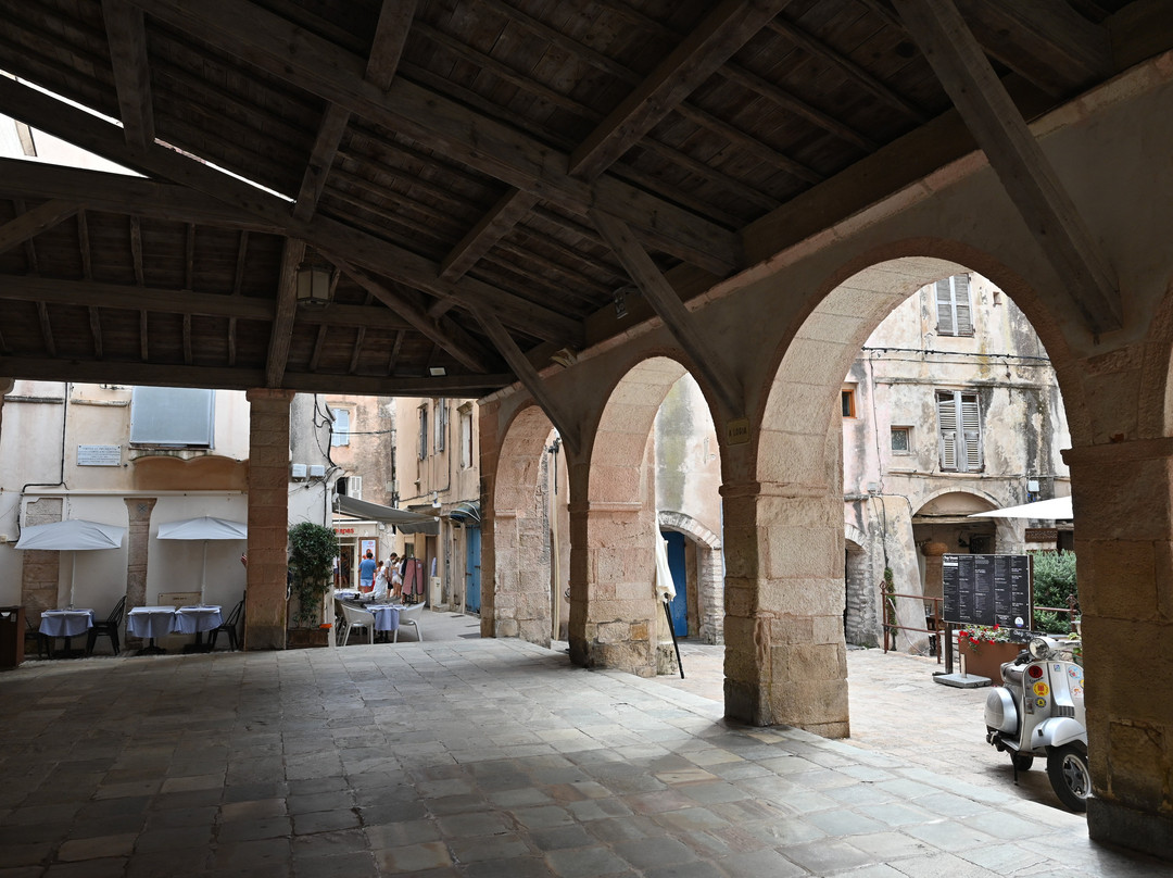 Eglise Sainte Marie Majeure-博尼法乔必去景点