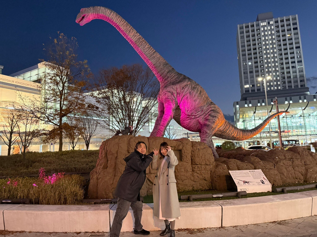Dinosaur Station at Fukui Station-福井市必去景点