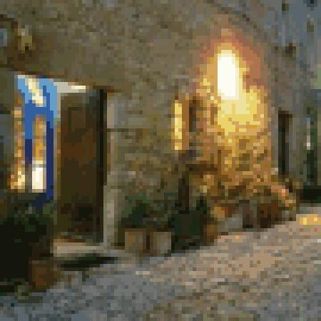 Ullastret酒店住宿-Hostal Blau