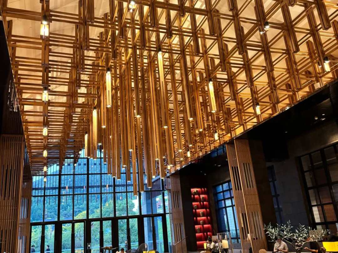 宁波东钱湖康得思酒店主图