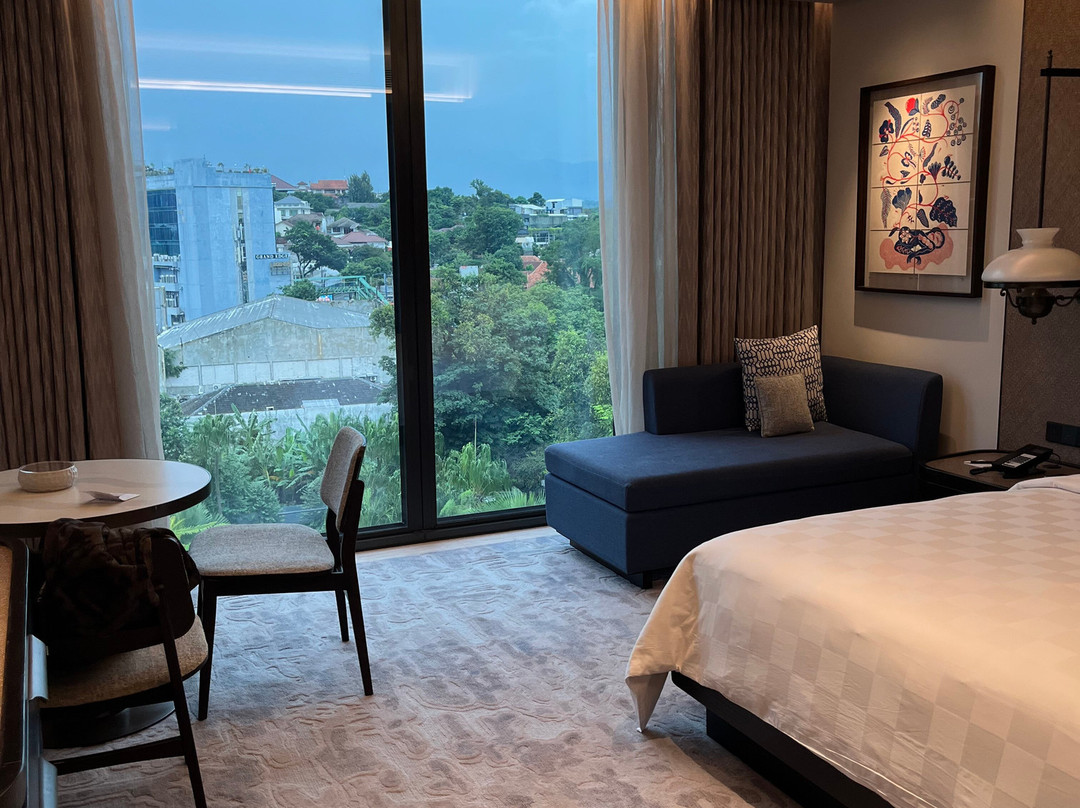 Padma Hotel Semarang主图