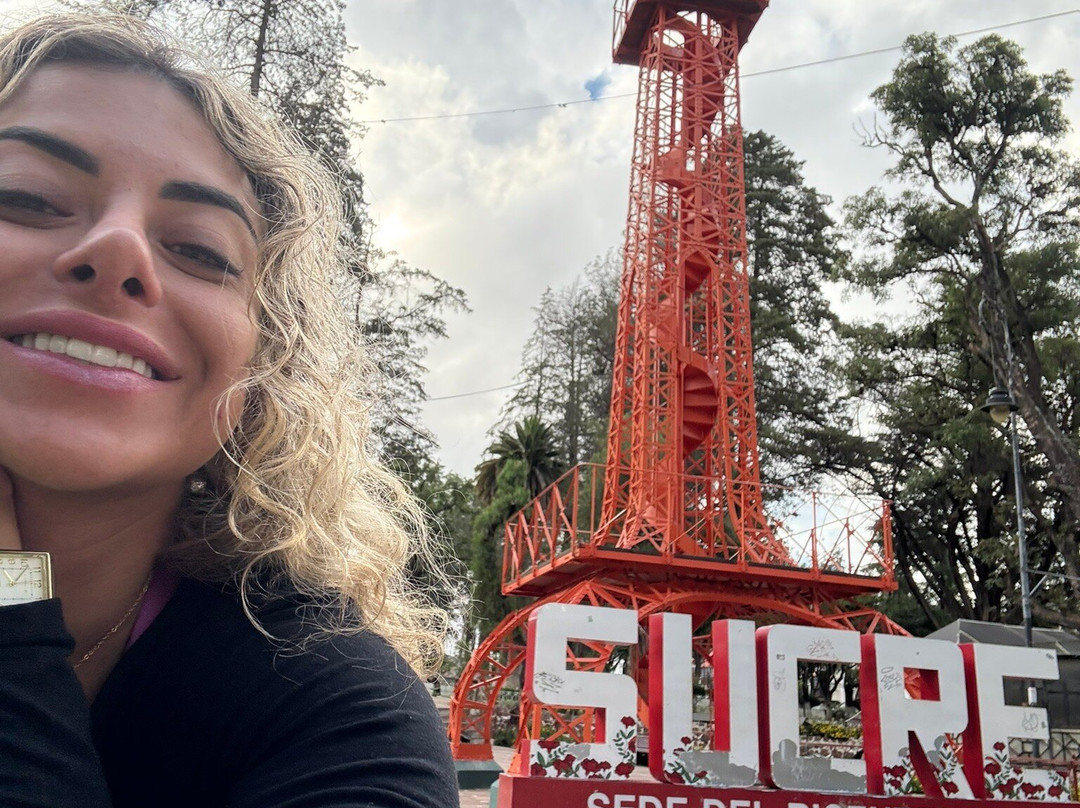 Simon Bolivar Park-苏克雷必去景点