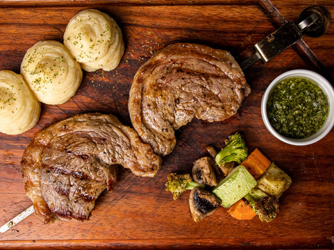 Hollywood House Restaurant