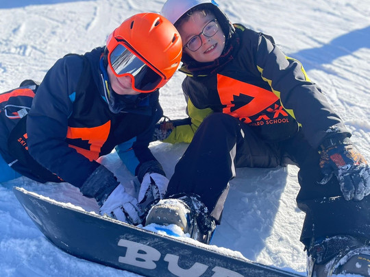 Snowmaxx Ski & Snowboard School-绍泽杜尔克西必去景点