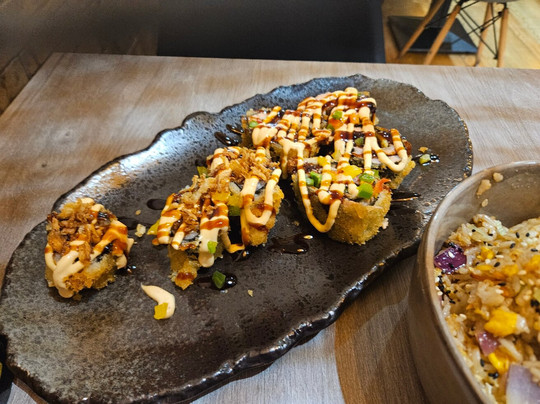 Umami (Sushi Ramen Bao)