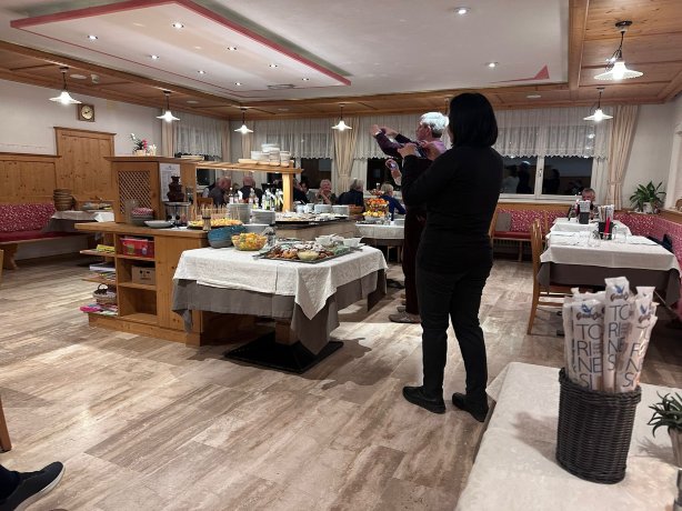 嘉斯托夫威耶尔巴酒店-官方