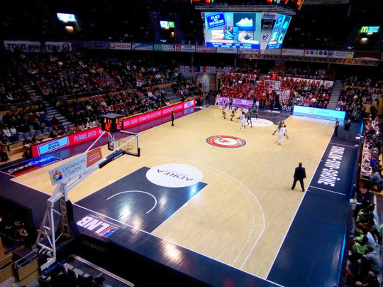 Complexe sportif Le Colisée-索恩河畔沙隆必去景点