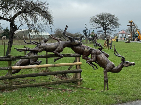 The British Ironwork Centre-奥斯沃斯特必去景点