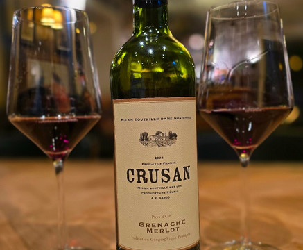 经典英国韦恩安居酒店主图