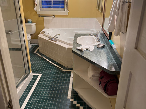 The Inn At Ormsby Hill主图