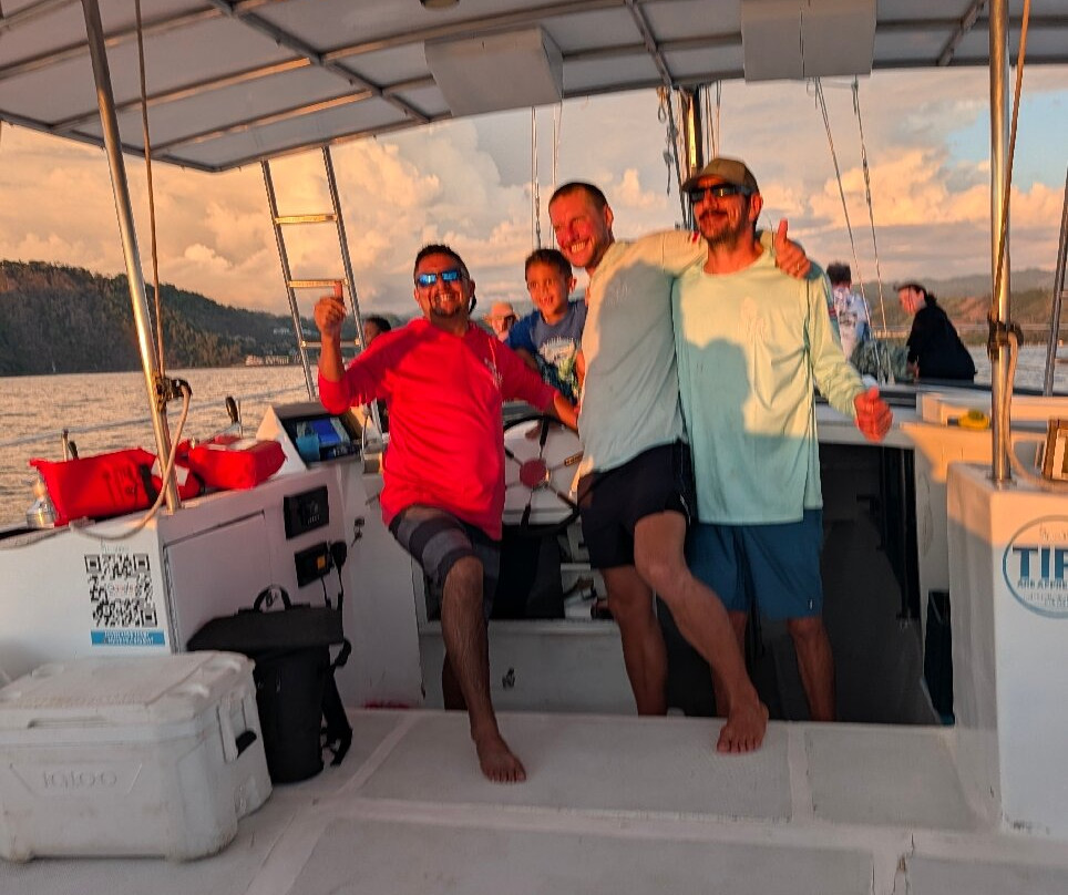 Sealounge Catamaran Costa Rica-艾拉杜拉必去景点