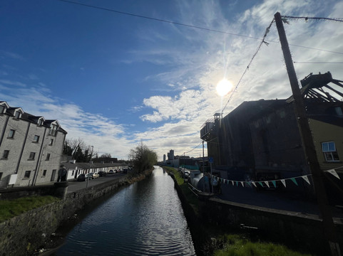 Whites Castle & Crom-a Boo Bridge-Athy必去景点