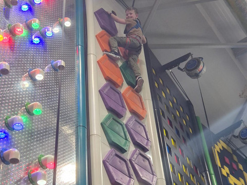 Climb Quest-米尔顿凯恩斯必去景点