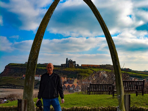 Whalebone Arch-惠特比必去景点