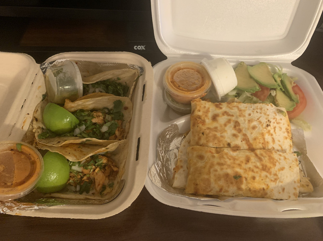 Carmen's Tacos Food Truck主图