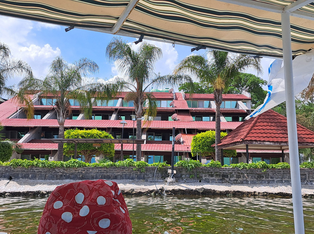 里威度假村及水疗中心主图