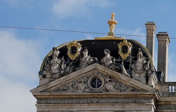 韦勒酒店-里昂必去景点