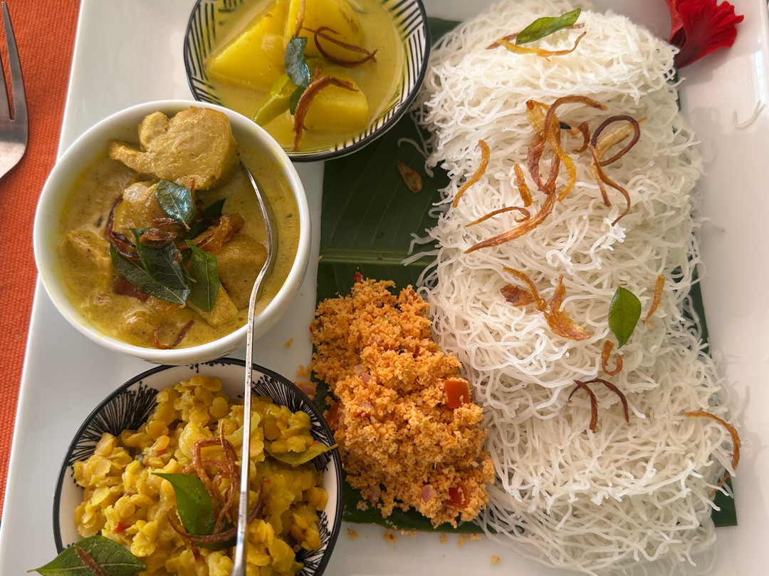 纯净之境水疗度假酒店主图