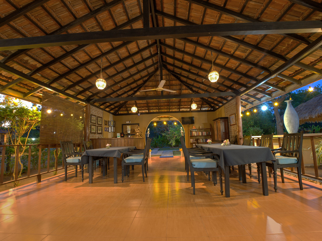 香格里-兰卡村酒店主图