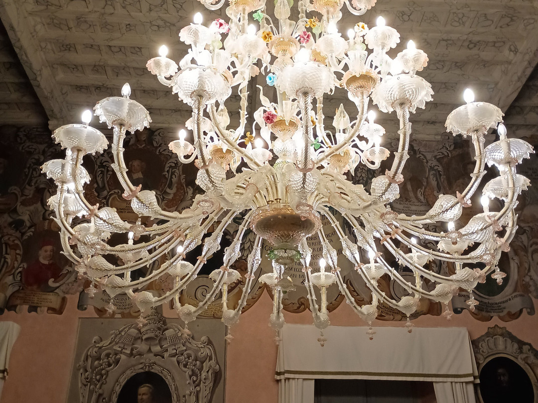 Museo Diocesano e Basilica di S.Eufemia-斯波莱托必去景点