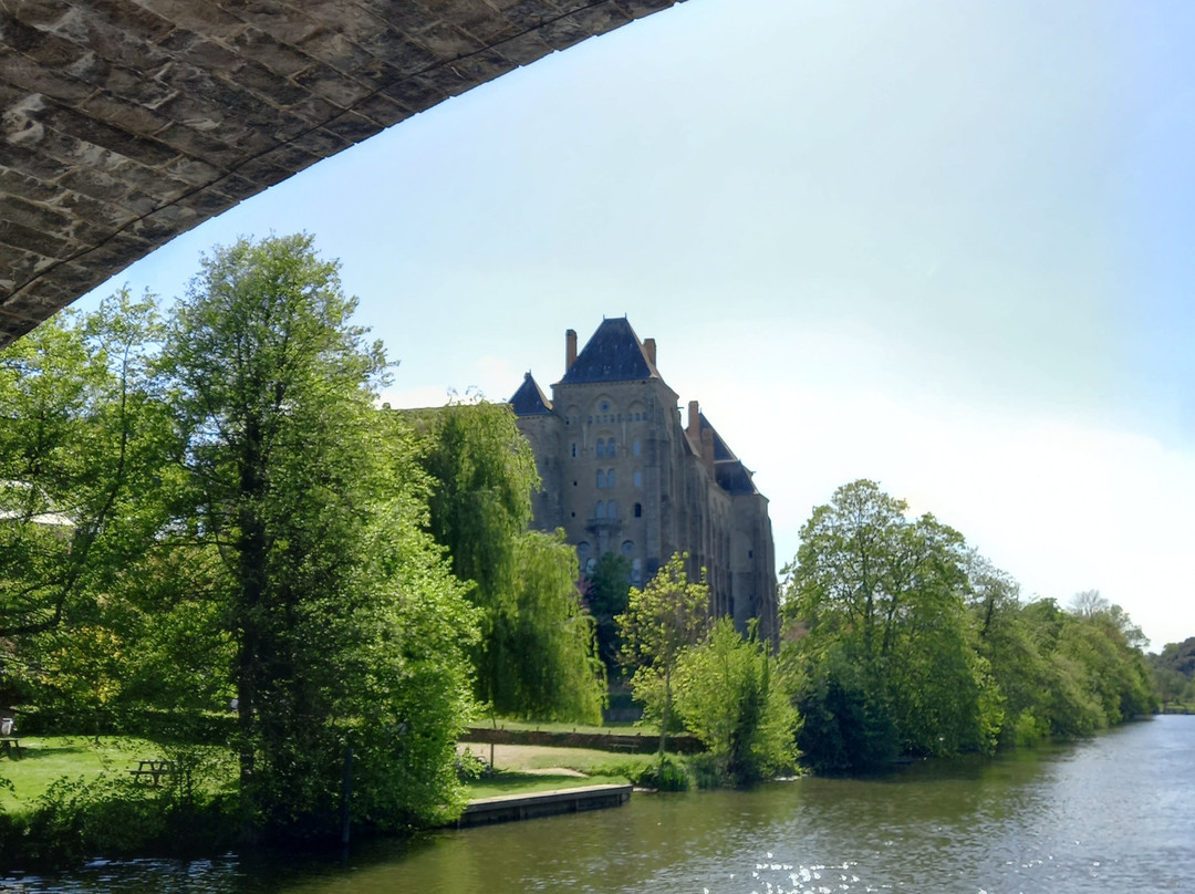 Bateau Le Sablésien-Sable-sur-Sarthe必去景点
