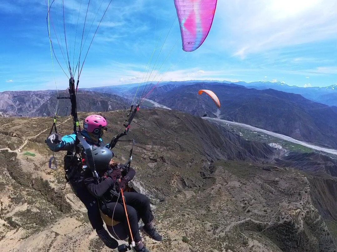 Paragliding in La Paz - Day Tour-拉巴斯必去景点