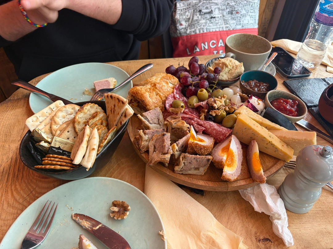 The Grazing Lounge