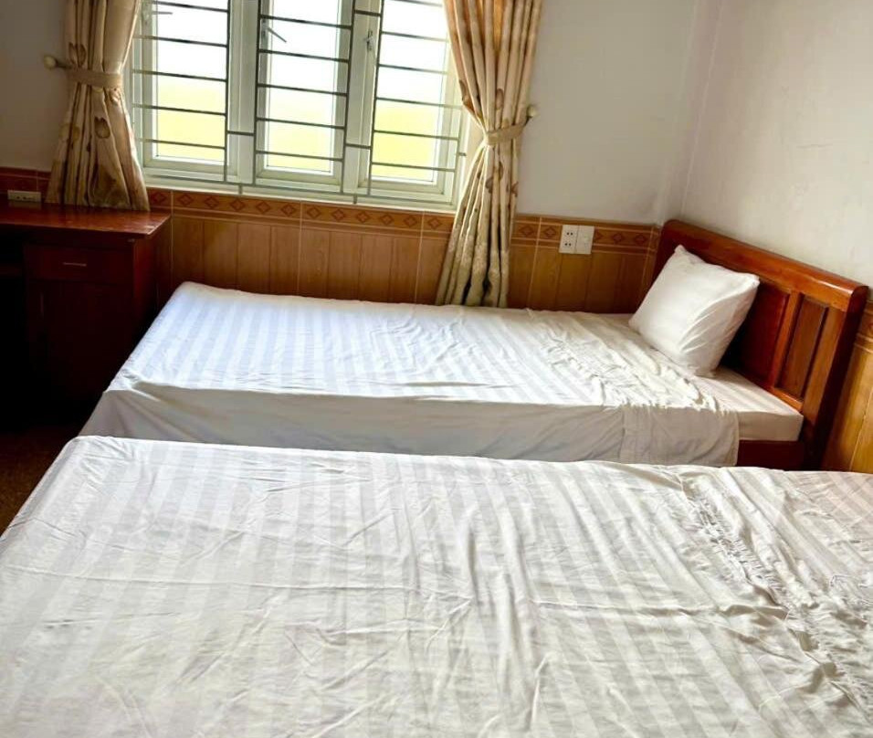 Oanh Dung Hotel