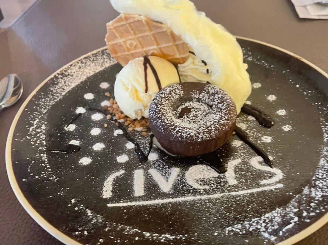 里沃斯餐厅酒店主图