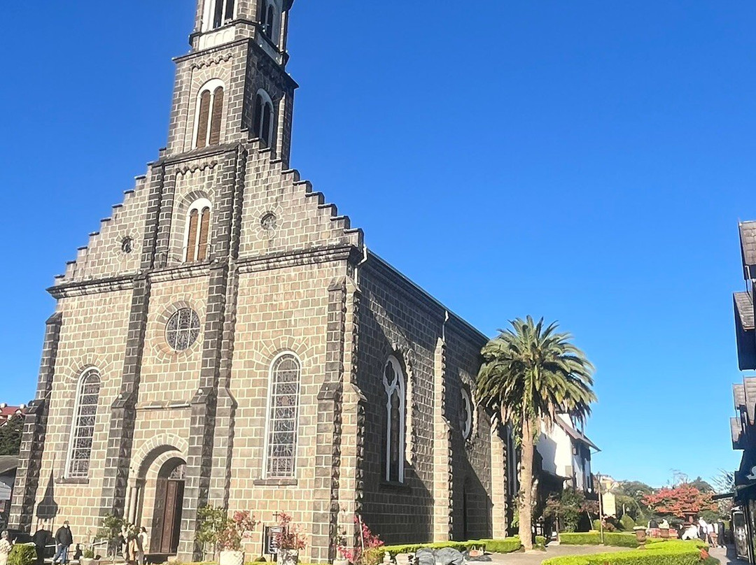 Igreja Matriz Sao Pedro Apostolo-格拉玛多必去景点