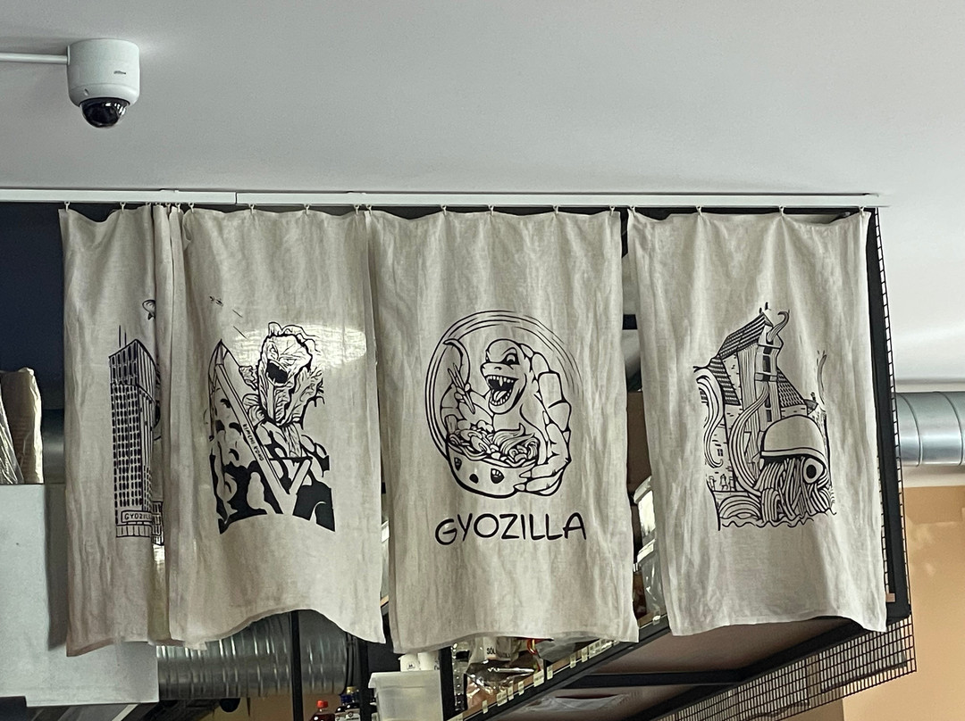 Gyozilla Ramen Chmielna