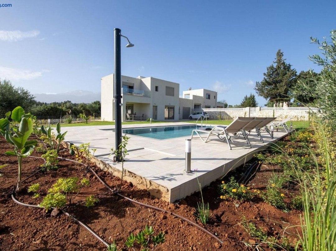 Almyrida Hills Villas
