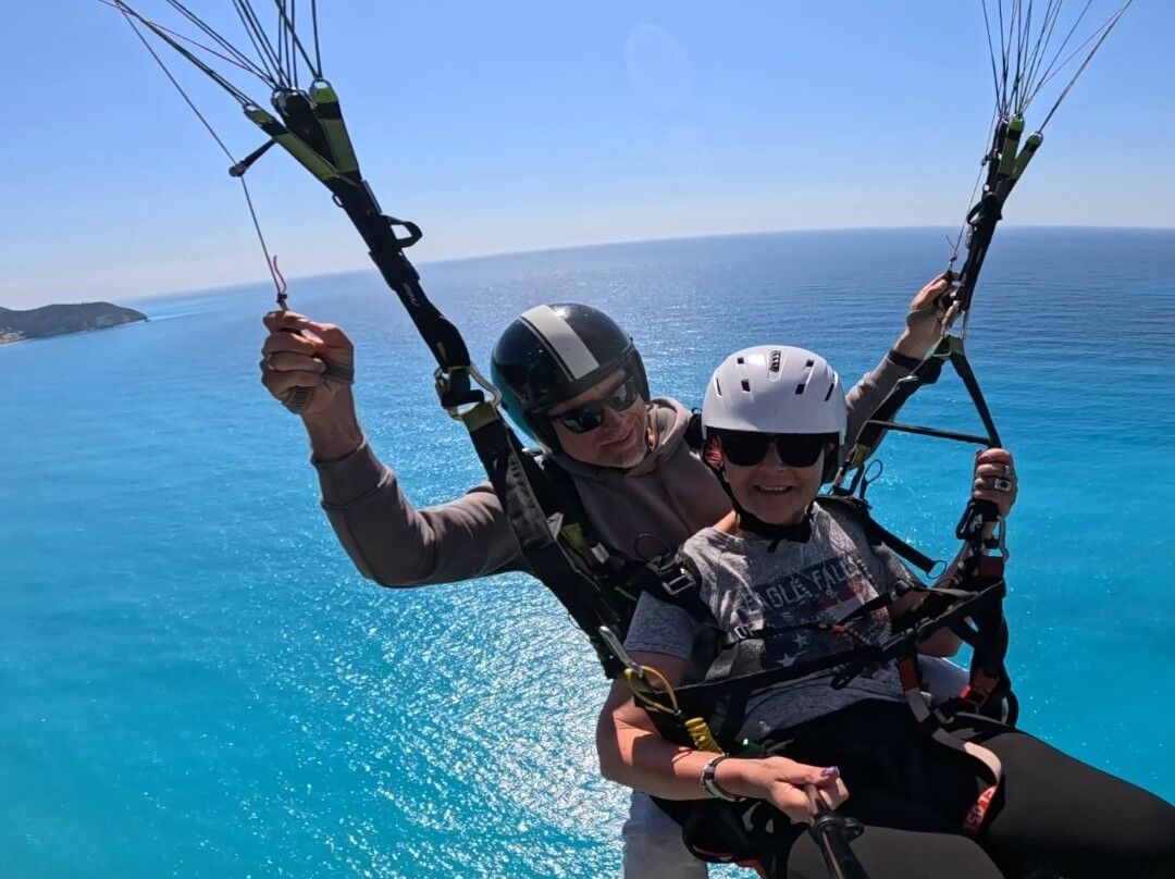 Lefkada Paragliding-Agios Nikitas必去景点