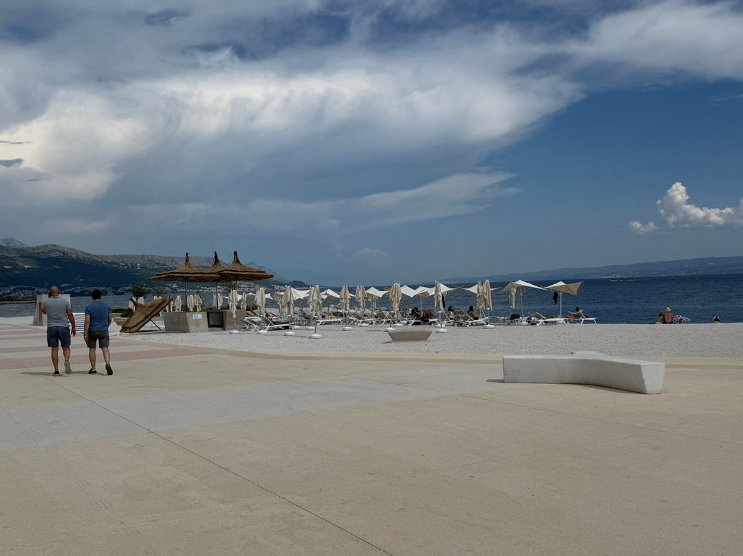 Žnjan City Beach-斯普利特必去景点
