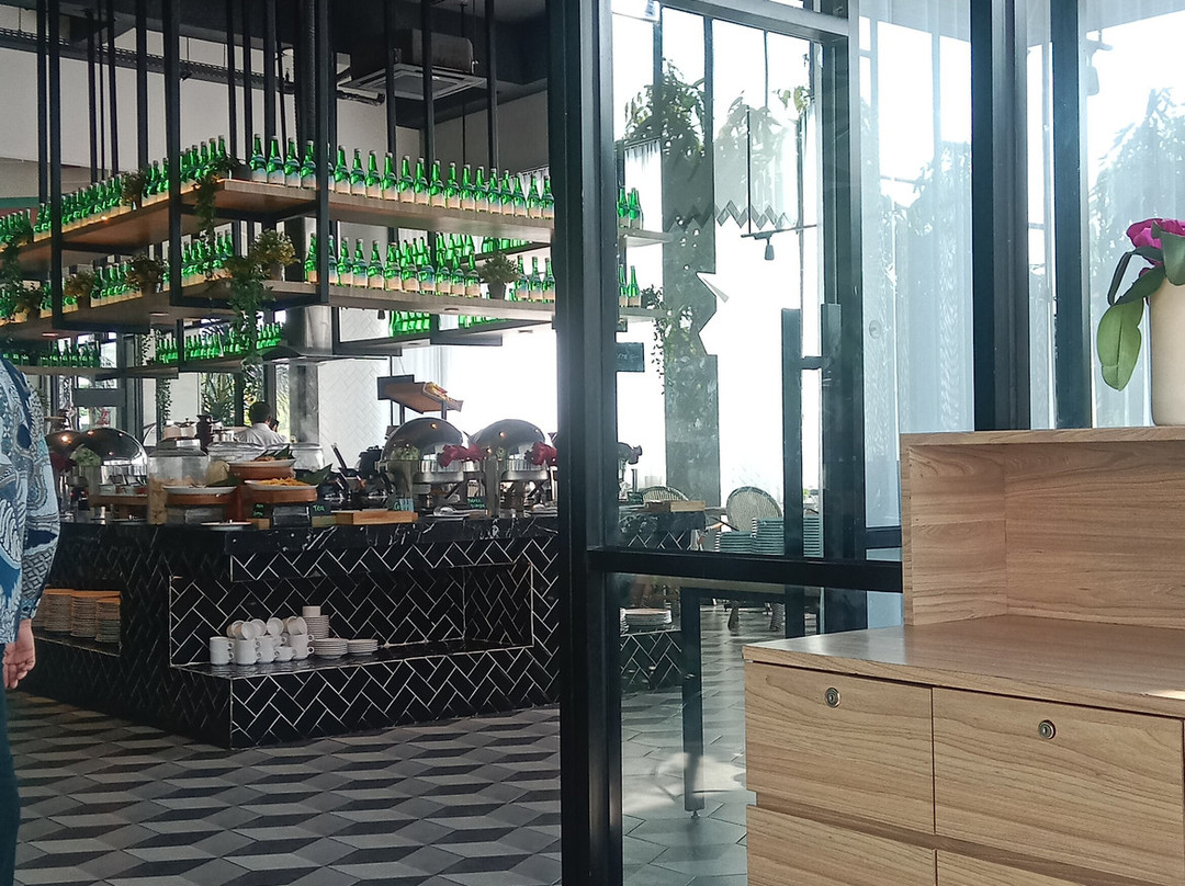 The Zuri 杜迈酒店主图