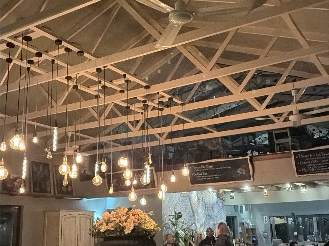 卡斯特桥空心精品酒店主图