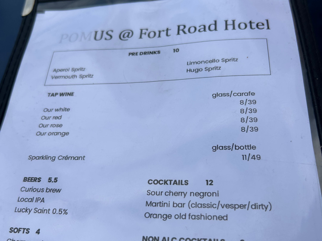 福特路酒店主图