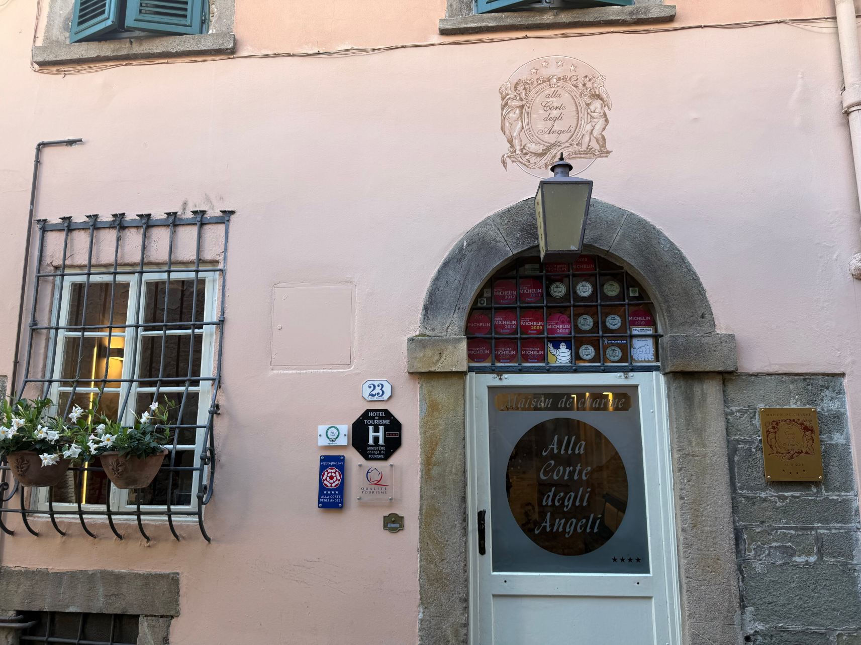 阿拉科特德洋杰里酒店-旅行者