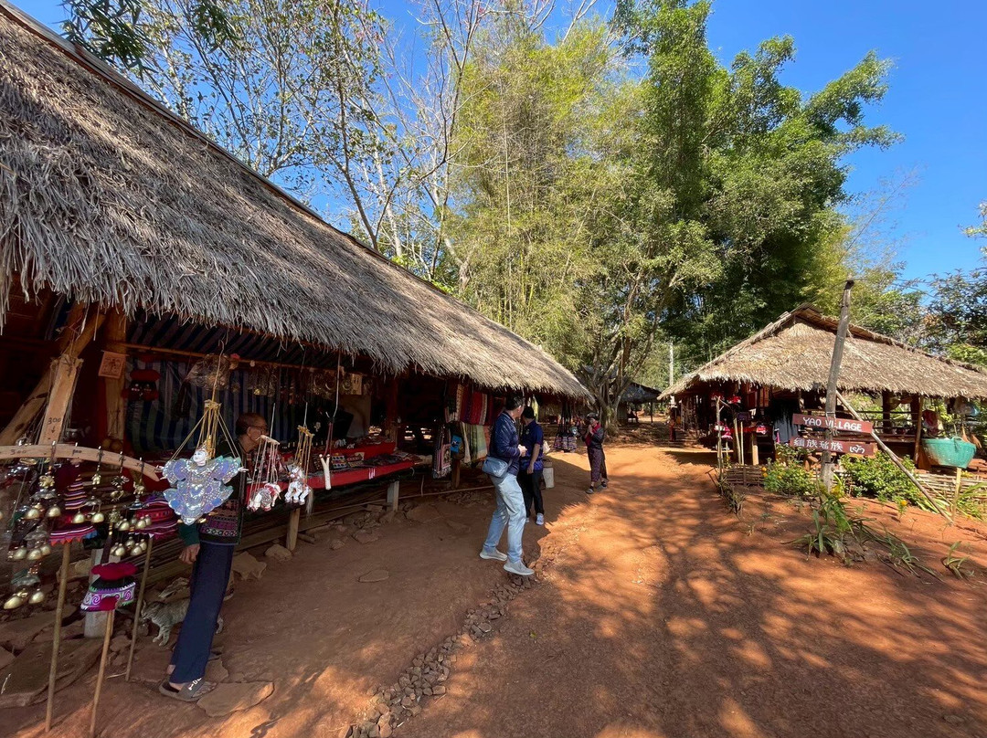 Longneck Karen Village-清莱必去景点