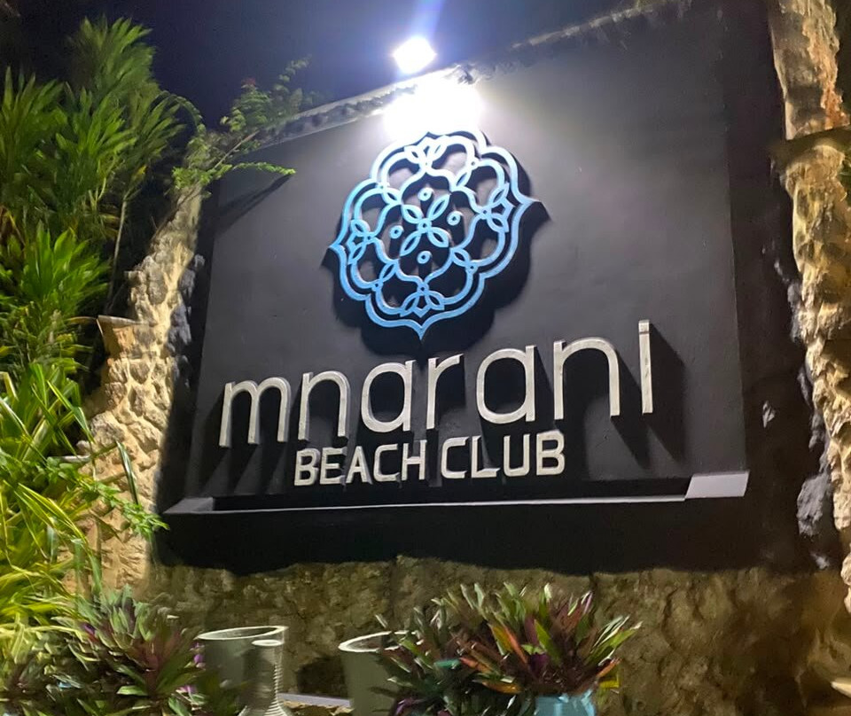 姆纳拉尼海滩俱乐部酒店主图