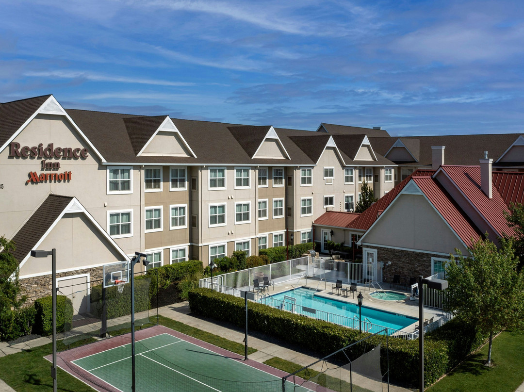 奇科Residence Inn 酒店