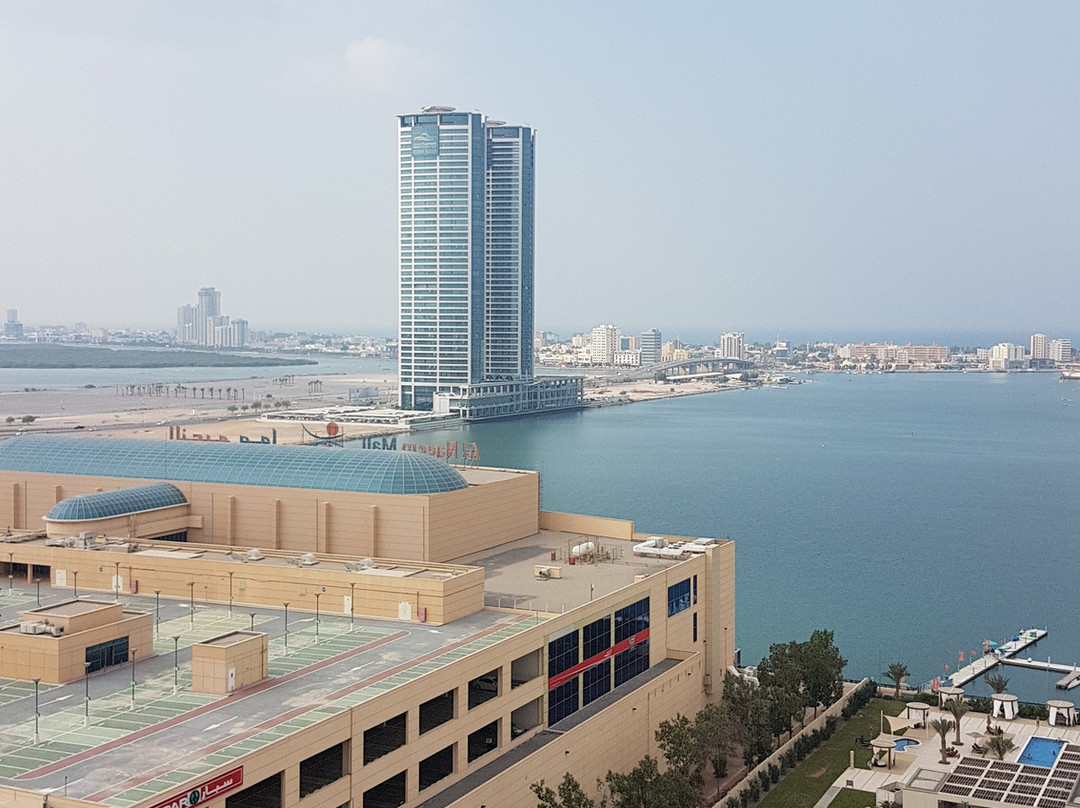 哈伊马角城市马克思酒店主图