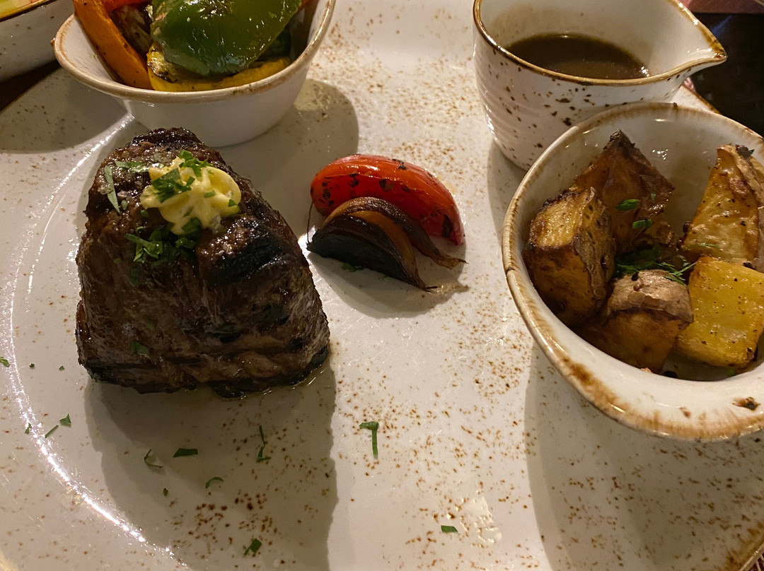 富查伊拉罗塔纳水疗度假酒店主图