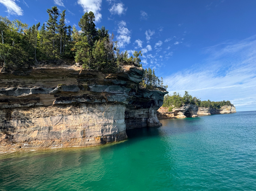 Pictured Rocks Cruises-缪尼辛必去景点