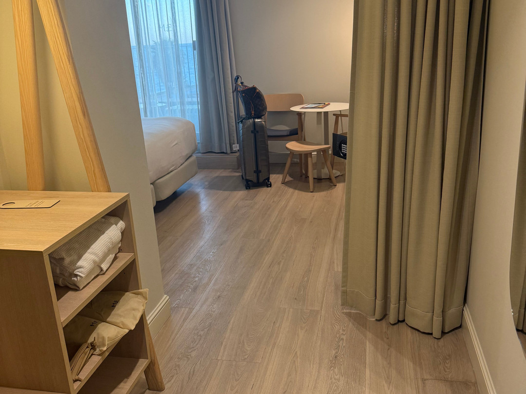 锡切斯ME酒店主图