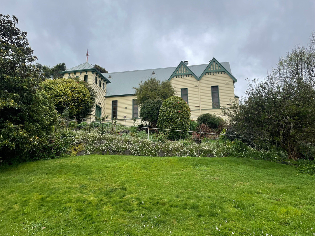 St Cuthbert's Uniting Church-洛恩必去景点